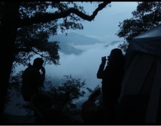 Senderismo al atardecer